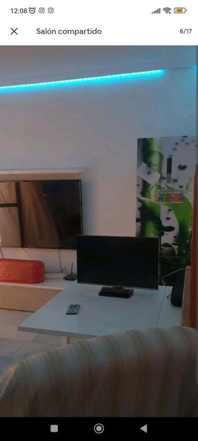 Habitacion Privada, Apartamento Centro Malaga Cerca De La Playa Exteriér fotografie